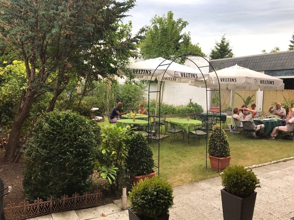 Hotel Restaurant Lenhsen Elmpt Exterior photo